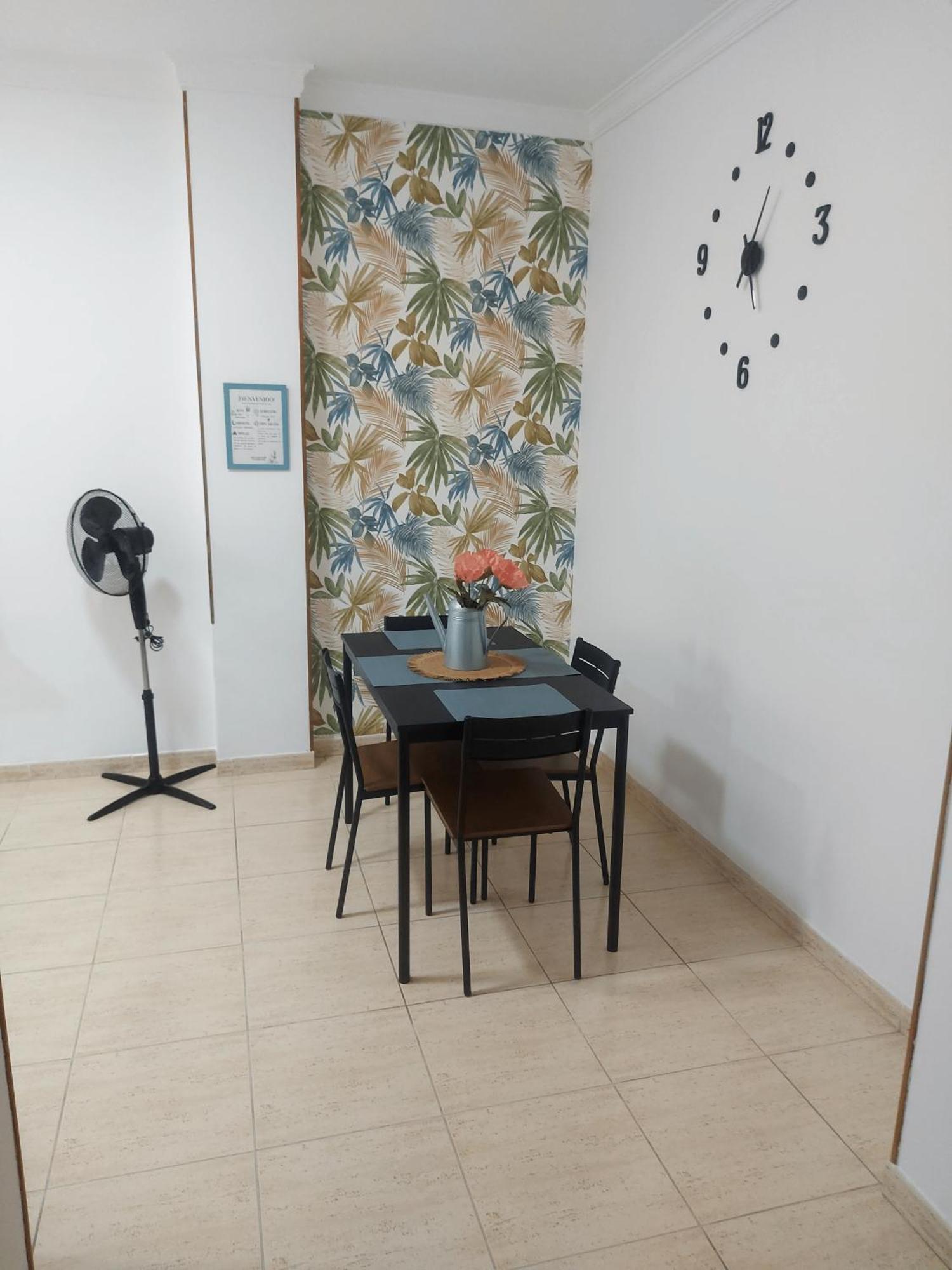 Nivaria Suite Vecindario  Luaran gambar